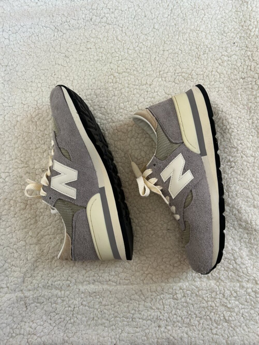 New Balance 990 Shoes Mens Size 9 Gray Suede Made In USA Sneakers - Picture 5 of 7